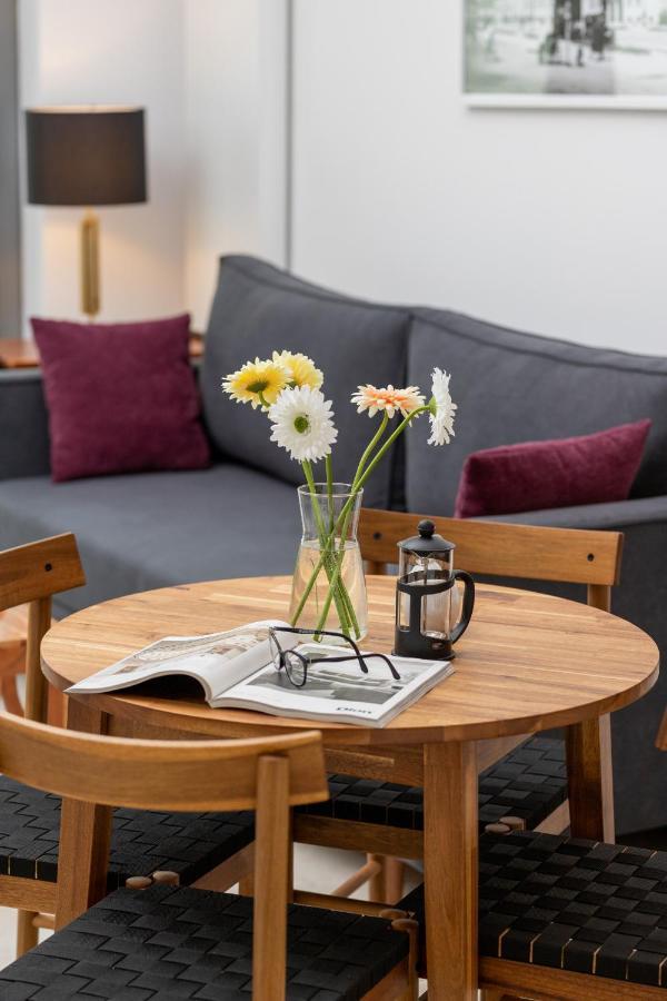 Plac Unii Apartment Gdynia City Centre By Noclegi Renters Eksteriør bilde