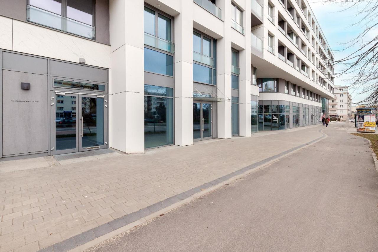 Plac Unii Apartment Gdynia City Centre By Noclegi Renters Eksteriør bilde